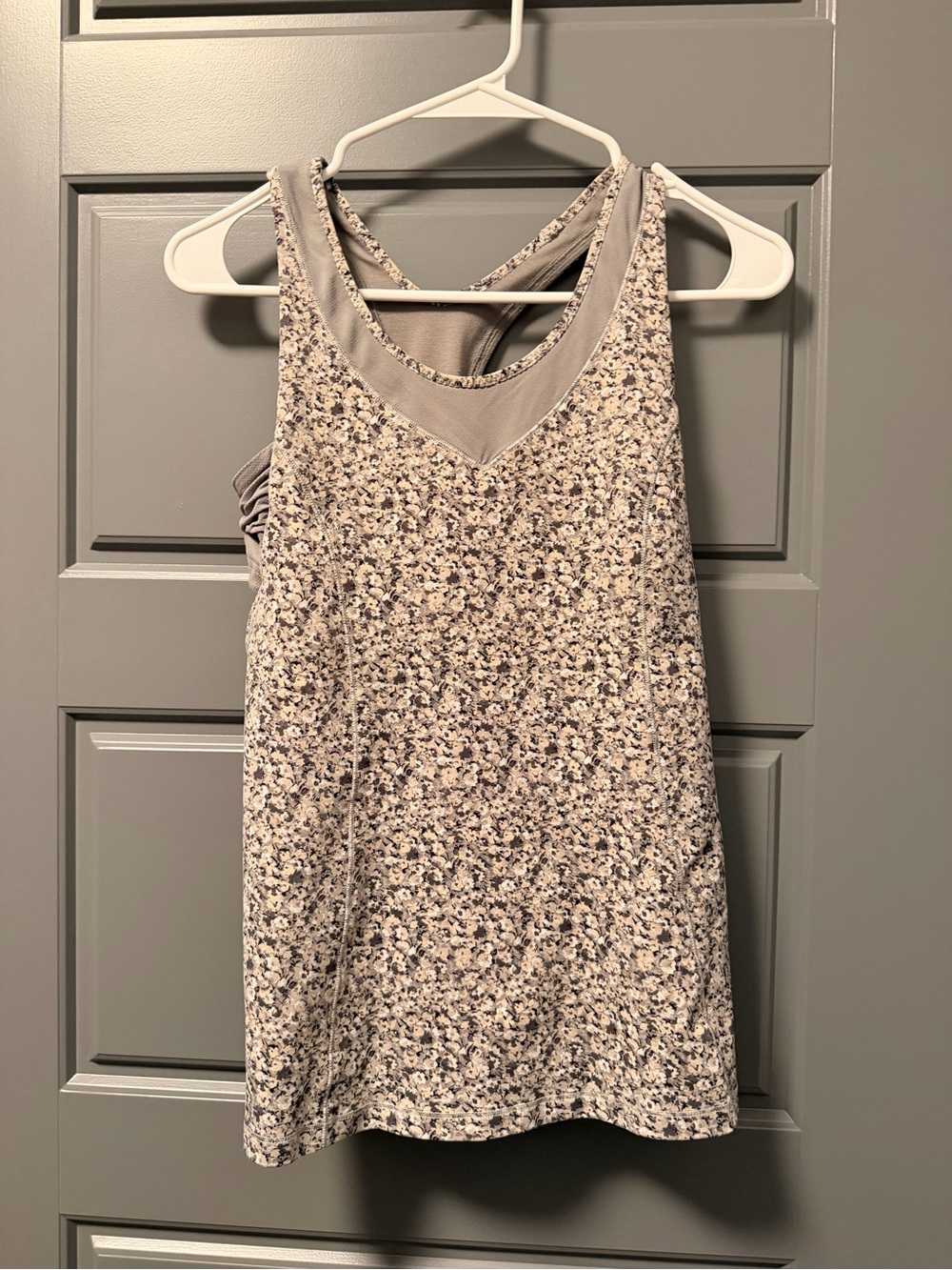 Lululemon Athletic Tone It Tank Top Fleur Silver Spoon Floral Print Size 6